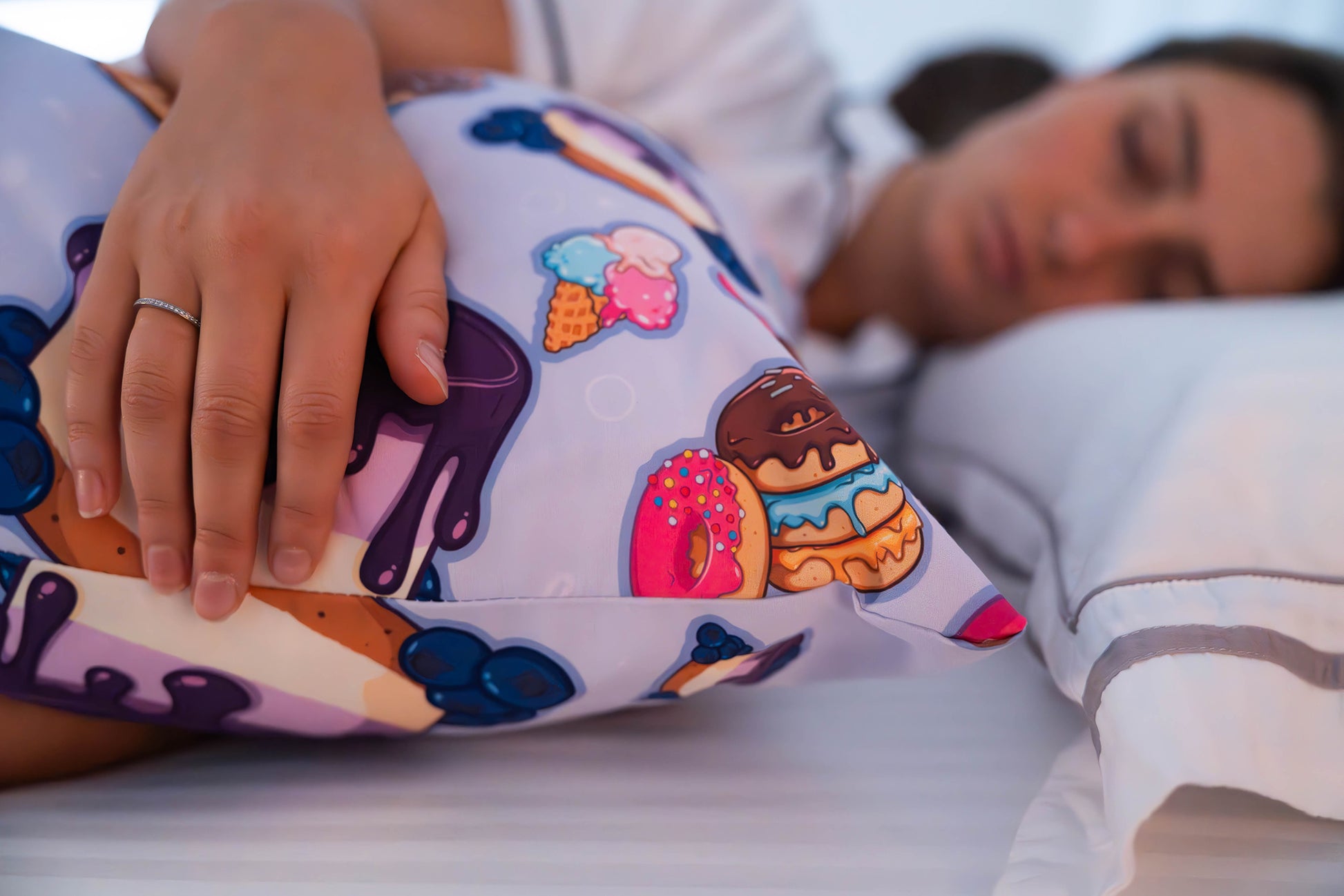 Product image 2 of The Sweet Dreams Hugger Pillow side sleeper body pillow set