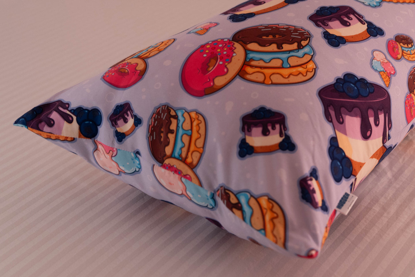 Main product image of The Sweet Dreams Hugger Pillow side sleeper body pillow set